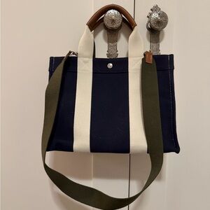Rue de Verneuil x Monocle limited edition tote Bag with Olive Strap